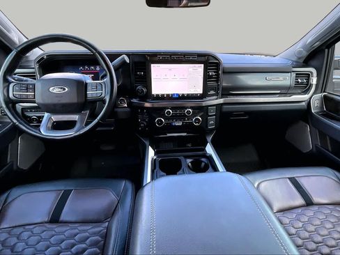Used 2023 Ford F250 Lariat w/ Lariat Ultimate Package AWD/4WD image 16