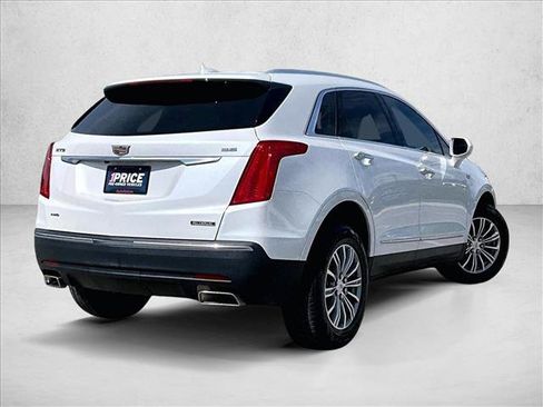 Used 2019 Cadillac XT5 Luxury AWD/4WD image 2