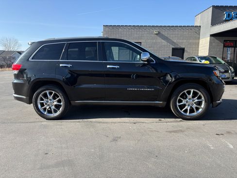 Used 2014 Jeep Grand Cherokee Summit image 4