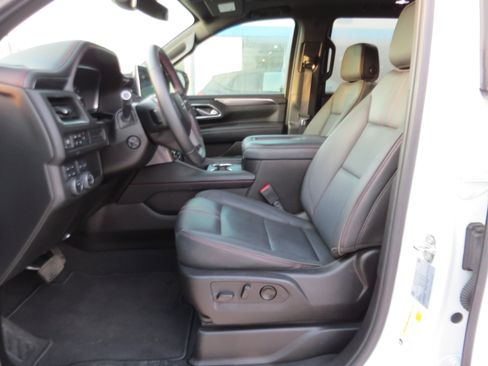 Used 2024 Chevrolet Tahoe RST w/ Luxury Package image 17
