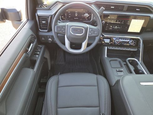 New 2026 GMC Sierra 2500 Denali w/ Denali Reserve Package AWD/4WD image 30