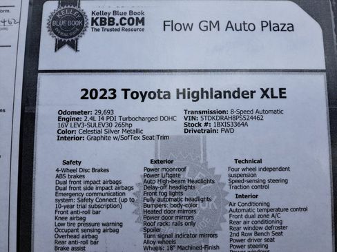 Used 2023 Toyota Highlander XLE FWD image 39