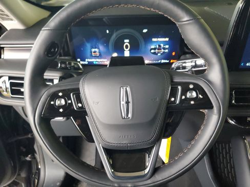 New 2026 Lincoln Aviator AWD image 14