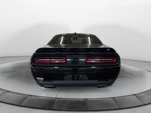 Used 2018 Dodge Challenger GT w/ Driver Convenience Group AWD/4WD image 6