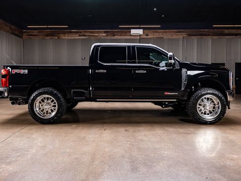 Used 2026 Ford F250 King Ranch w/ Chrome Package AWD/4WD image 11