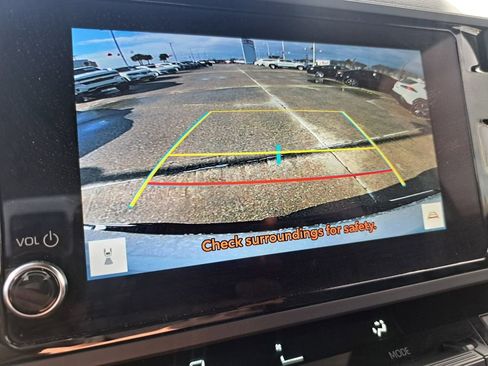 Used 2025 Toyota Tundra SR5 image 11