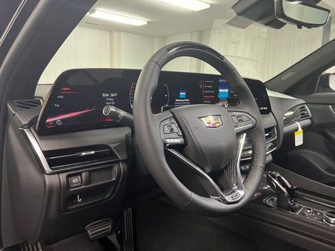 New 2026 Cadillac CT5 V image 14