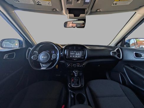 Used 2021 Kia Soul GT-Line FWD image 29