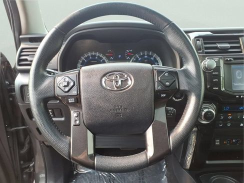 Used 2019 Toyota 4Runner Limited AWD/4WD image 30