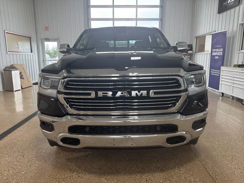 Used 2020 RAM 1500 Laramie AWD/4WD image 8