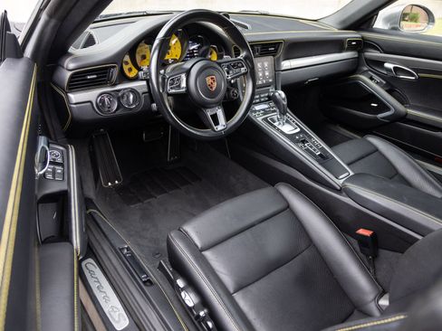 Certified 2018 Porsche 911 Carrera 4S AWD/4WD image 3