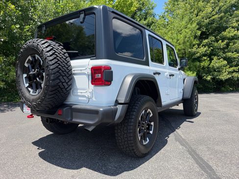 Used 2025 Jeep Wrangler Unlimited Rubicon AWD/4WD image 20