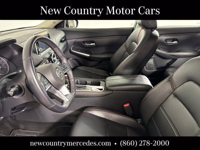 Used 2021 Nissan Sentra SR w/ SR Premium Package FWD image 11
