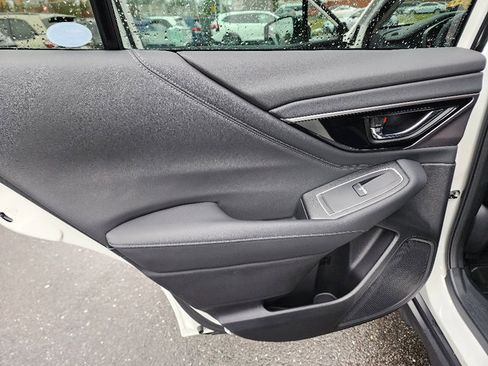 Certified 2025 Subaru Outback Limited image 35