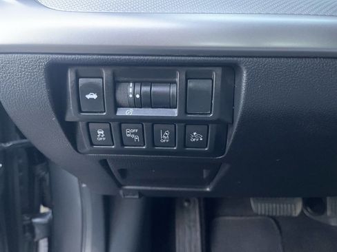 Used 2018 Subaru Legacy 2.5i Premium image 35