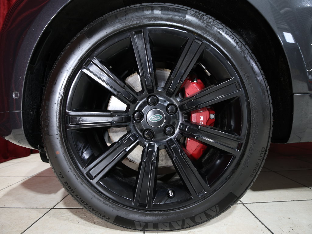Used 2019 Land Rover Range Rover Sport Supercharged AWD/4WD image 7
