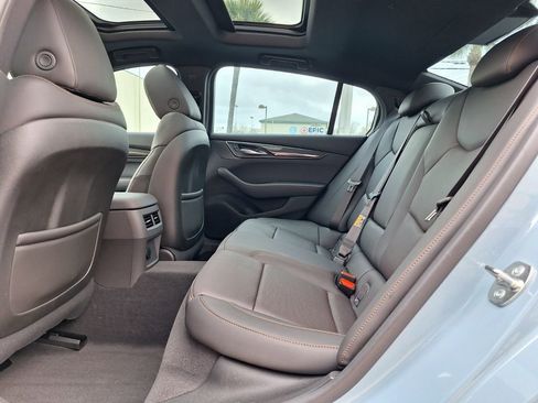 New 2026 Cadillac CT5 V image 10