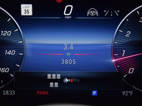 Certified 2026 Mercedes-Benz GLS 450 4MATIC image 27