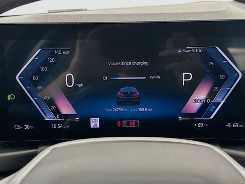 Used 2025 BMW i4 eDrive40 image 19