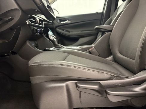 Used 2024 Buick Encore GX Preferred FWD image 26