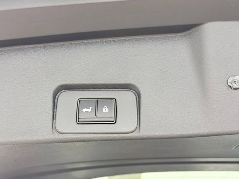 New 2026 Nissan Rogue Platinum w/ Platinum Premium Package AWD/4WD image 30