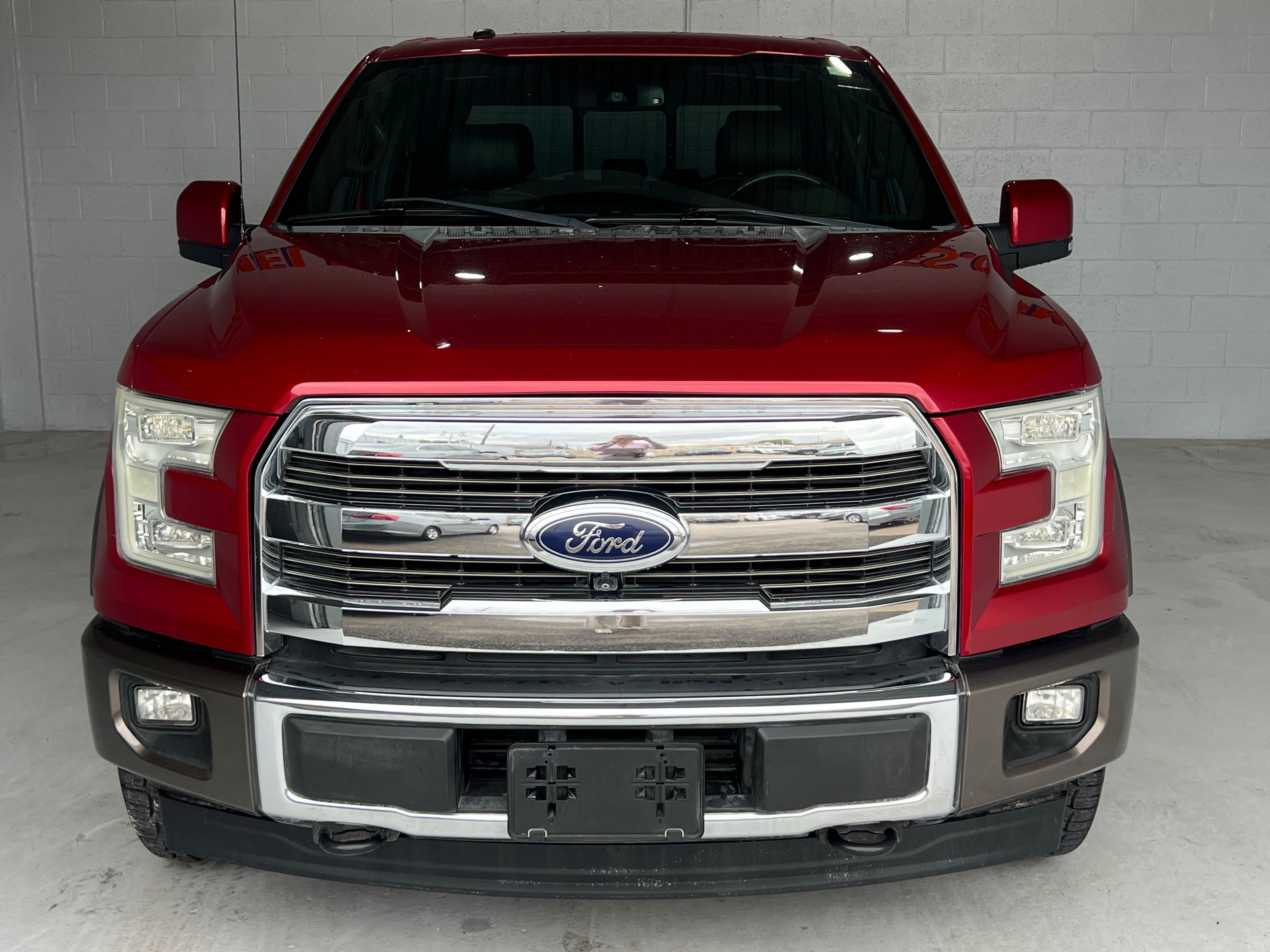 Used 2017 Ford F150 King Ranch w/ Equipment Group 601A Luxury AWD/4WD image 9