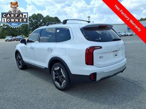Used 2024 Kia Telluride S w/ S Sunroof Package FWD image 3