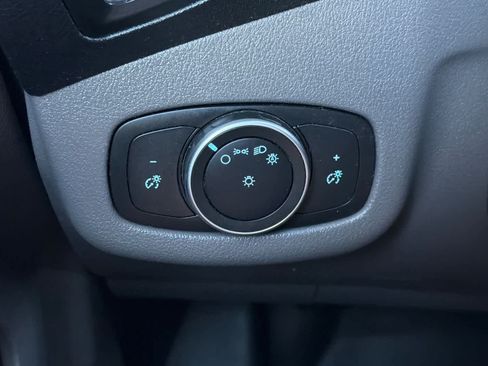 Used 2020 Ford Transit Connect XL FWD image 25