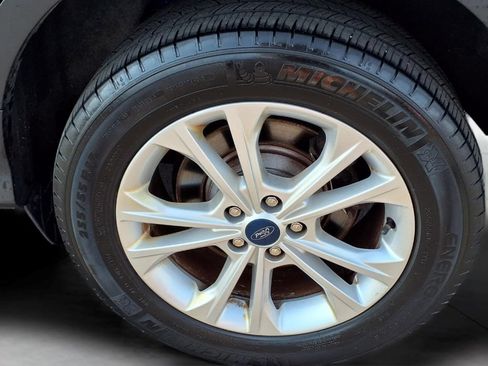Used 2019 Ford Escape SE AWD/4WD image 8
