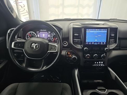 Used 2022 RAM 1500 Big Horn AWD/4WD image 13