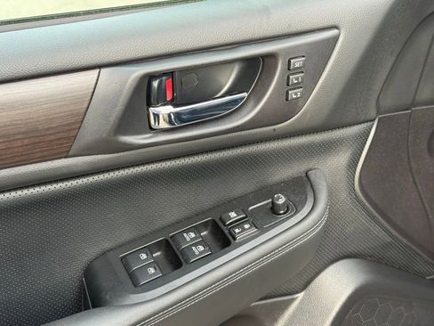 Used 2016 Subaru Legacy 2.5i Limited image 8