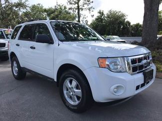 Used 2010 Ford Escape XLT image 1