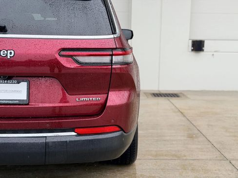 Used 2023 Jeep Grand Cherokee L Limited w/ Trailer Tow Group (B) image 34