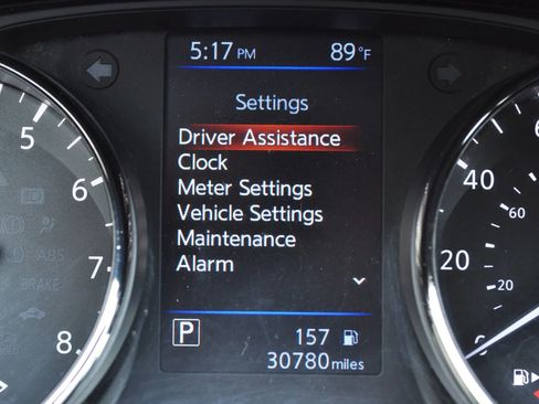 Used 2021 Nissan Rogue Sport S image 19