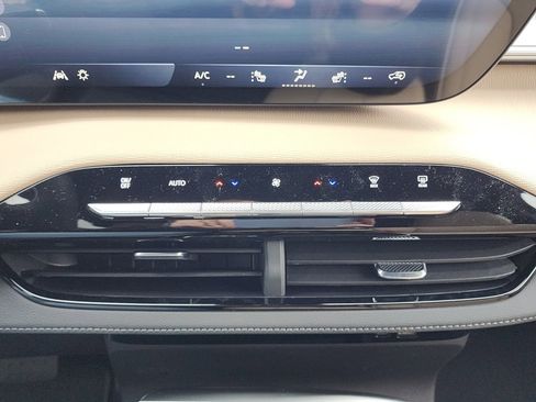 New 2026 Buick Enclave Preferred w/ Power Package image 31