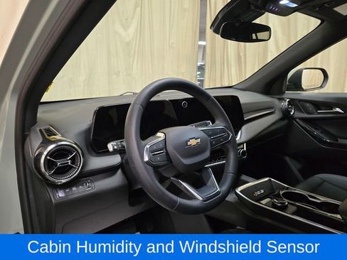 Used 2026 Chevrolet Equinox LT w/ Convenience Package II image 13