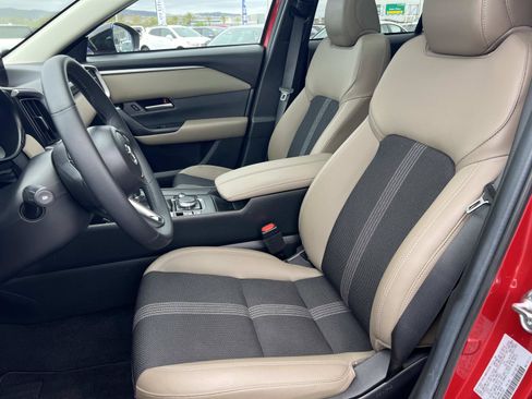 Used 2025 MAZDA CX-50 AWD 2.5 S w/ Weather Package image 18