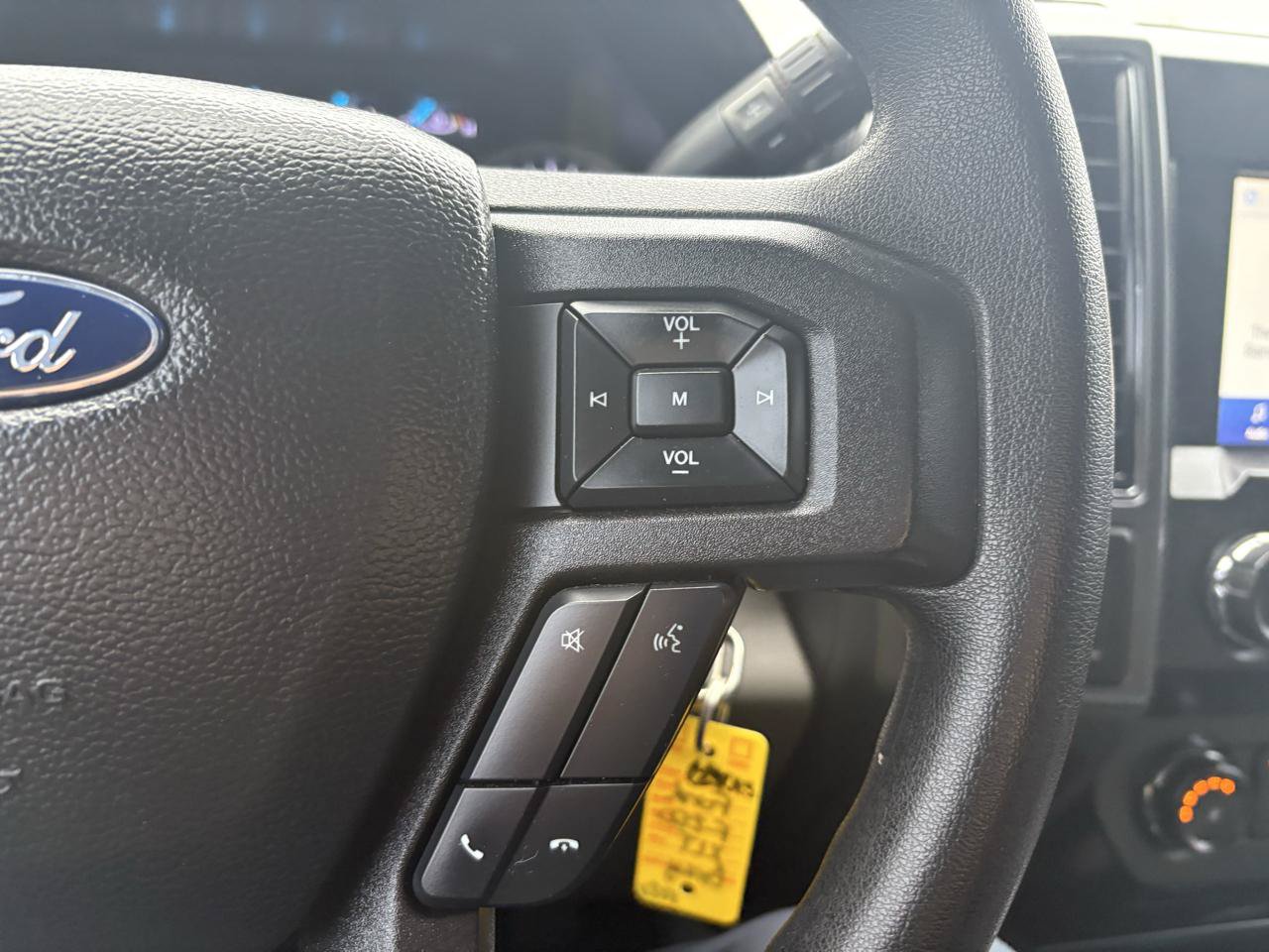 Used 2021 Ford F250 XLT w/ XLT Premium Package AWD/4WD image 24