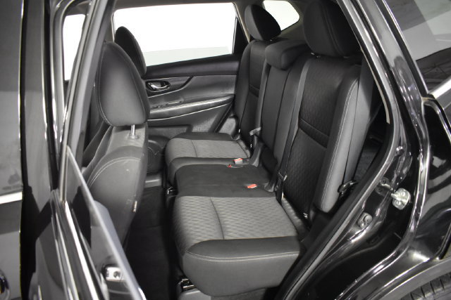 Used 2020 Nissan Rogue S w/ Special Edition Package AWD/4WD image 27