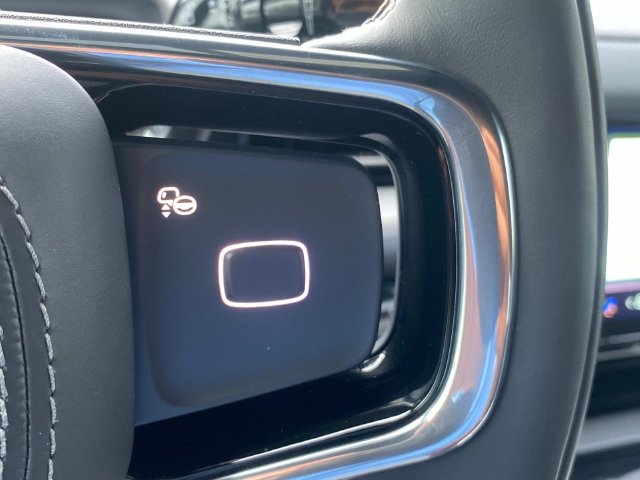 New 2027 Lincoln Navigator Reserve w/ Jet Appearance Package AWD/4WD image 17