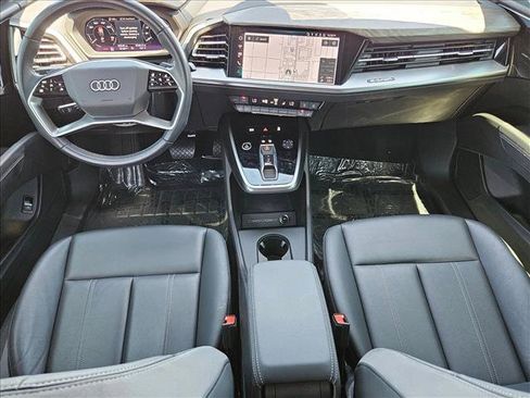 Used 2023 Audi Q4 e-tron Premium Plus w/ Premium Plus AWD/4WD image 18
