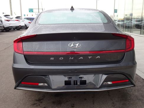Used 2021 Hyundai Sonata SE image 4