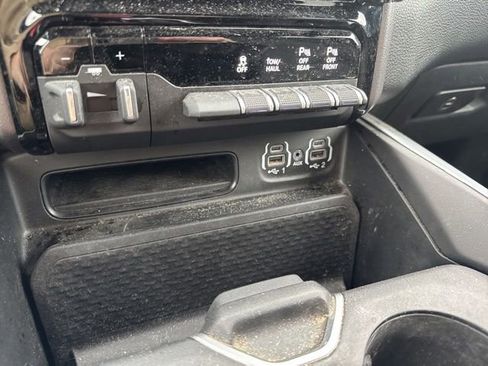 Used 2023 RAM 1500 Big Horn AWD/4WD image 22