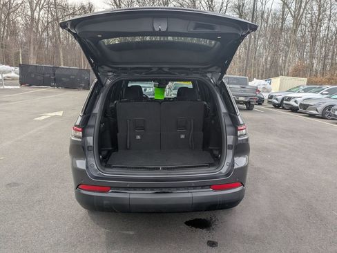 Used 2023 Jeep Grand Cherokee L Laredo image 23