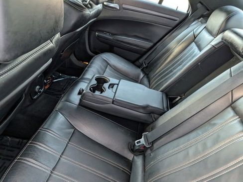 Used 2014 Chrysler 300 S image 21