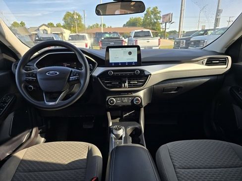 Used 2022 Ford Escape SE image 14