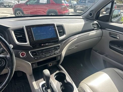 Used 2017 Honda Pilot EX-L image 14
