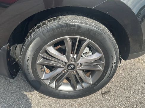 Used 2015 Hyundai Tucson SE AWD/4WD image 37