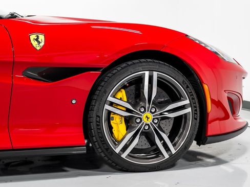 Used 2020 Ferrari Portofino RWD image 51