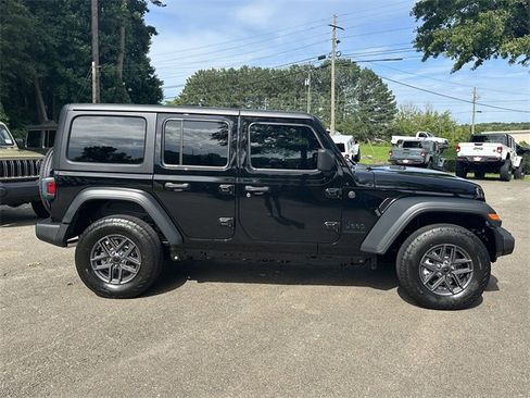 New 2025 Jeep Wrangler Sport S image 6